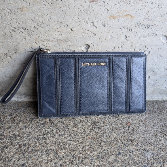 Michael Kors Denim & Leather Wristlet - Picture 4 of 14